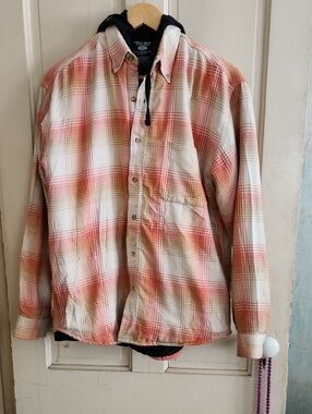 G.H. Bass & Co. Men’s Lightweight Plaid Shirt Jacket in Coral Beige
